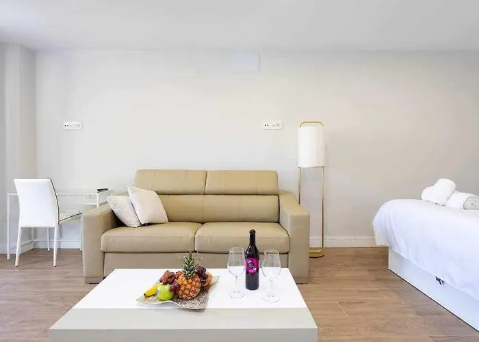 Sunnyland Martianez 1 Daire